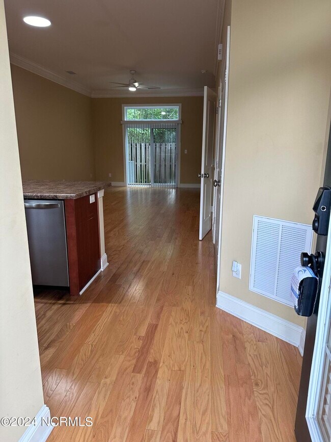 Foto del edificio - 5046 Exton Park Loop