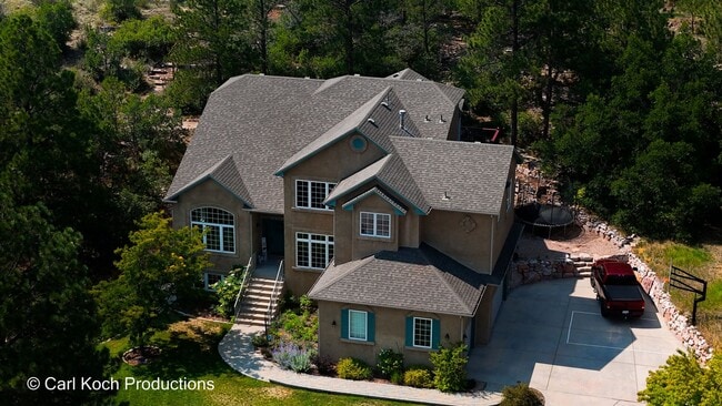 Building Photo - 5 Bed 4 Bath in Woodmen Oaks neighborhood!!