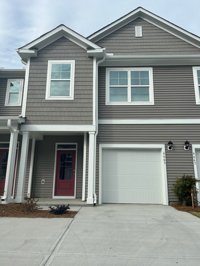 Building Photo - 6663 Lemon Ln