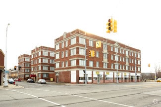 Building Photo - The Woodford Apartments