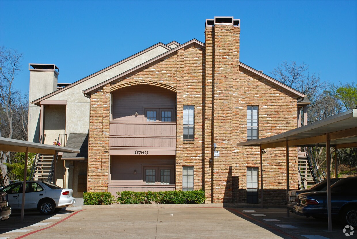 6760 Eastridge Dr, Dallas, TX 75231 Apartments in Dallas, TX