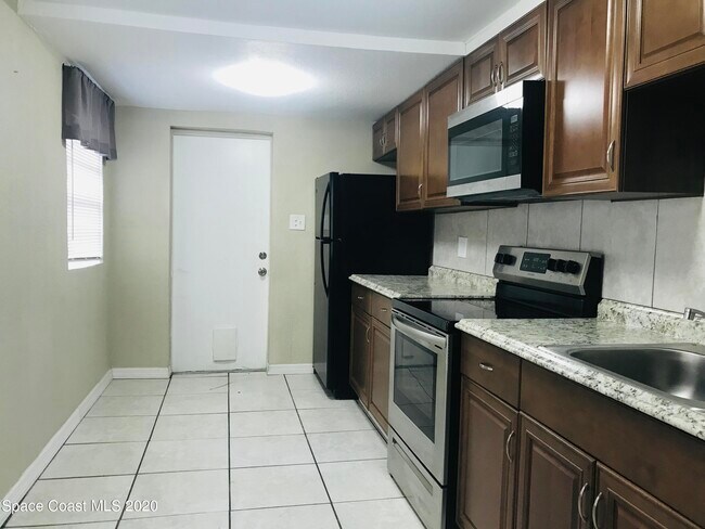 Foto del edificio - 209 Birch St