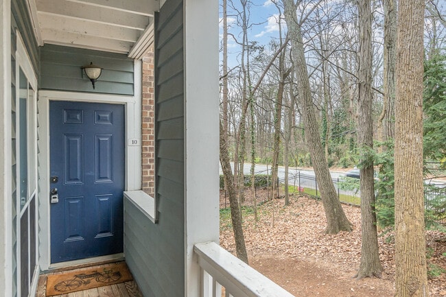 Foto del edificio - 2512 Cranbrook Ln