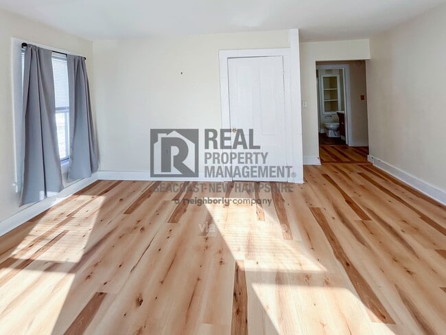 Building Photo - 31 Park St