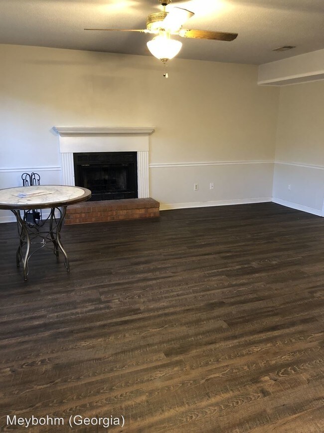 Building Photo - 3 br, 2.5 bath House - 2457 Riverlook Drive