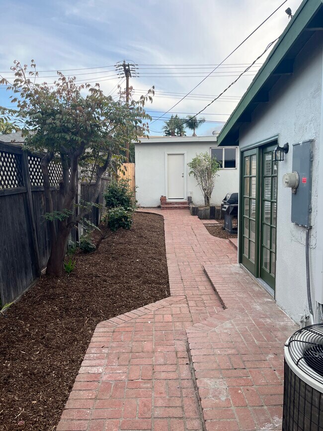 910 Alta Loma Dr, Corona, CA 92882 House Rental in Corona, CA