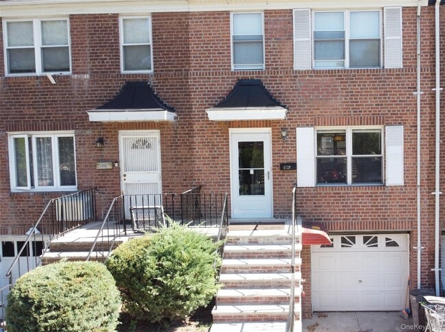 Building Photo - 47-29 215th St