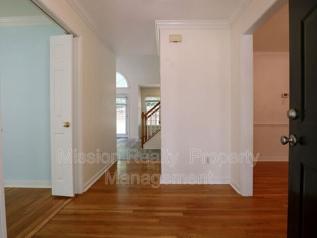 Foto del edificio - 4600 Cedar Cliff Rd