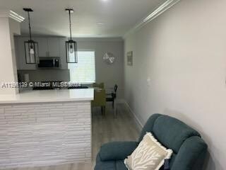 Building Photo - 4209 El Mar Dr