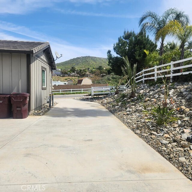 Building Photo - 3000 Crestview Dr
