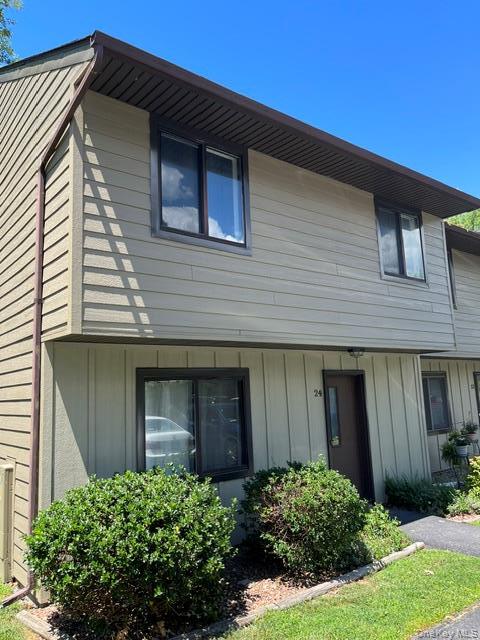Foto del edificio - 24 Hudson Heights Dr