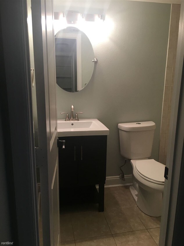 Foto principal - 1405 S Lorenzo Ave
