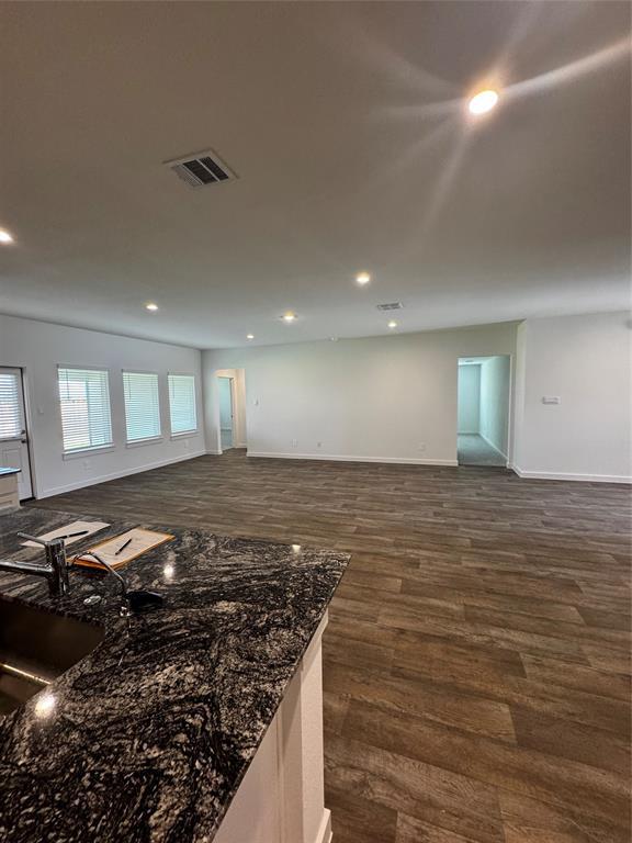 Foto del edificio - 4324 Misty Elm Ln
