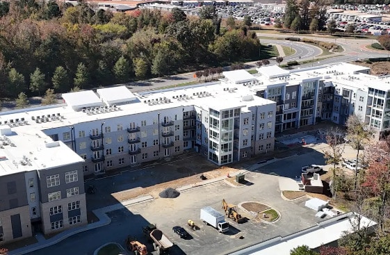 Building Photo - The River Building Photo - The River