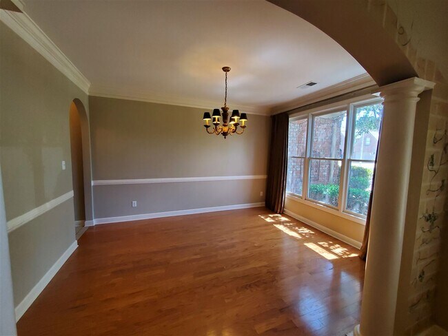 Foto del edificio - 472 Hunters Mill Cove