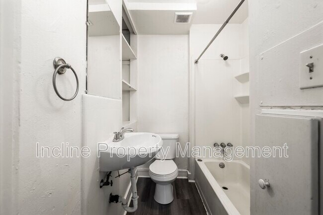 Foto del edificio - 2310 S Green St