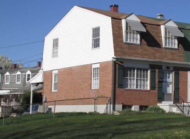 Primary Photo - 3206 Ryerson Cir