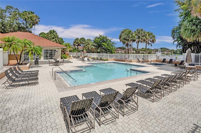 Foto del edificio - 801 NW 91st Terrace