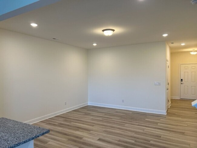 Foto del edificio - 22 Snowshill Street, Angier- Bev Roberts R...