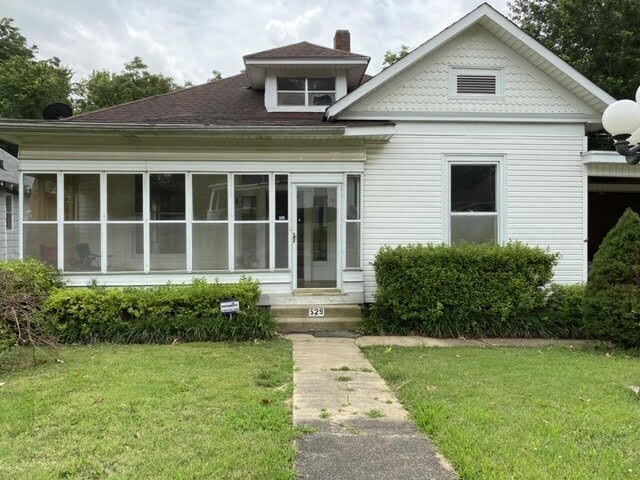 Foto del edificio - Charming 3 Bed, 2 Bath Jonesboro Rental with 1860 Sq Ft - Don't Miss Out!