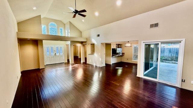 Building Photo - 564 E Braddock Dr