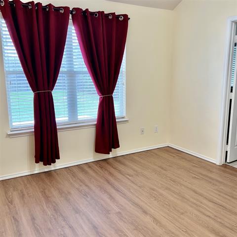 Building Photo - 203 Waterford Dr