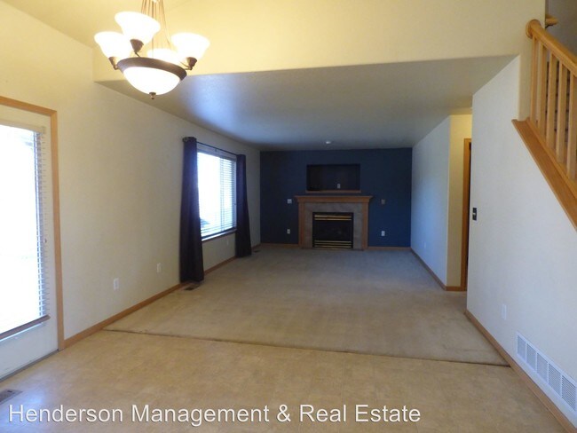 Building Photo - 3 br, 2.5 bath House - 2821 Monterey Bay