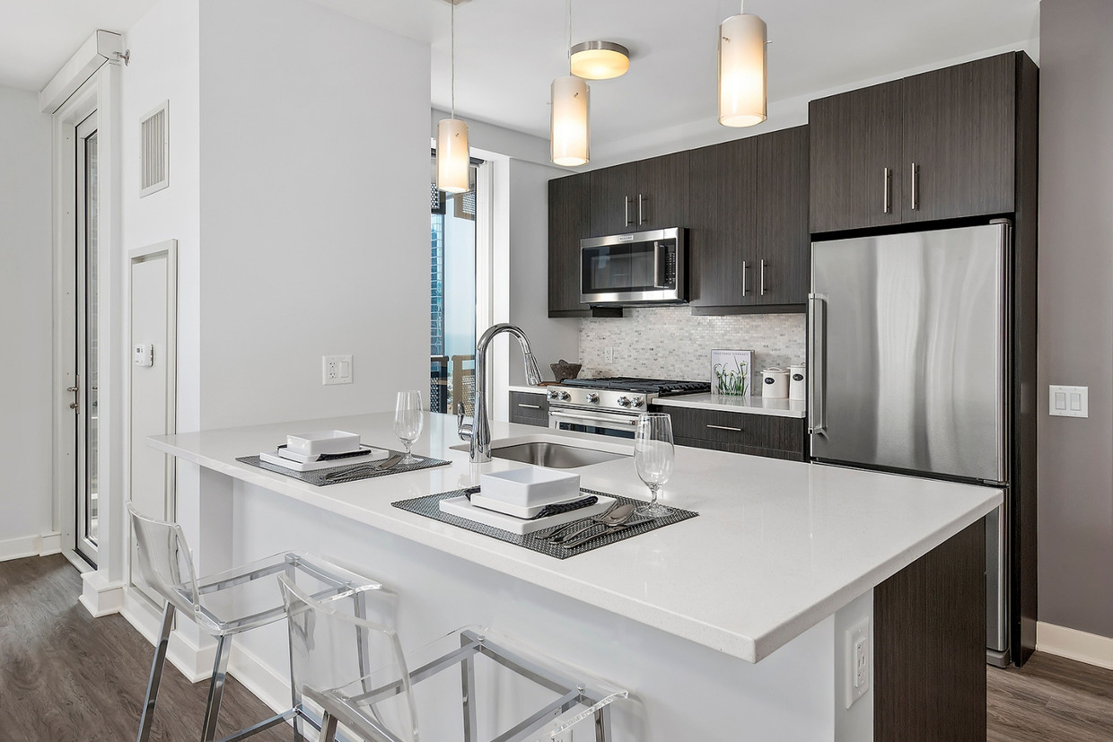 Espresso Cabinetry with Glossy White Duotone Cabinets - Moment