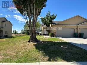 Building Photo - 184 E 1150 S
