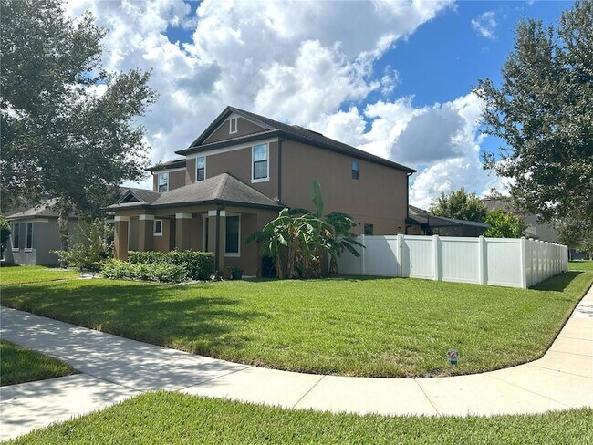 Foto del edificio - 6904 Corley Ave