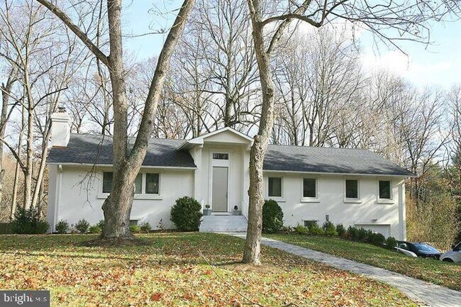 Foto del edificio - 7913 Charleston Ct