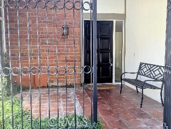 Foto del edificio - 403 Carlotta