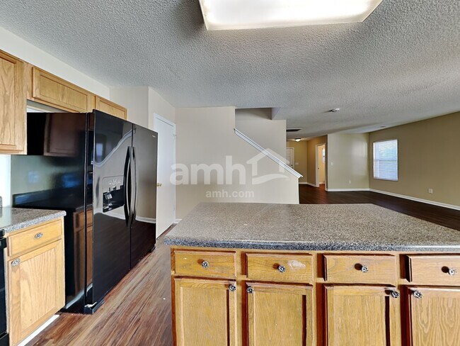 Foto del edificio - 3669 Marshlane Way