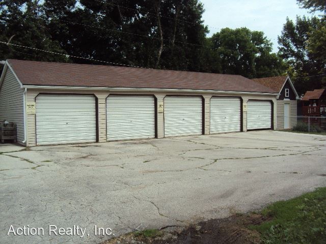 Building Photo - 2648 4th Ave N
