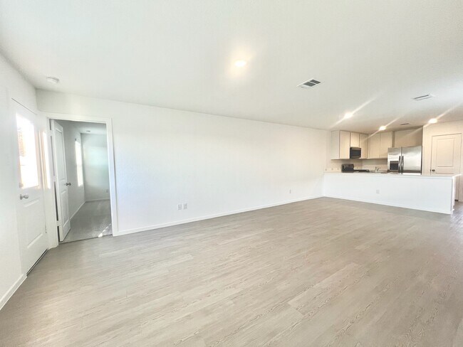 Foto del edificio - 921 Lago Laceno Ln