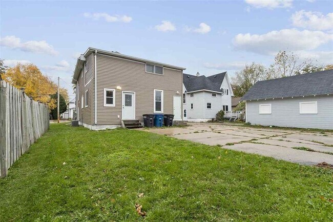 Back - 1519 Jefferson St