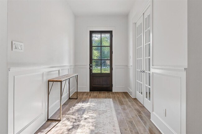 Foto del edificio - 208 W Montgomery St