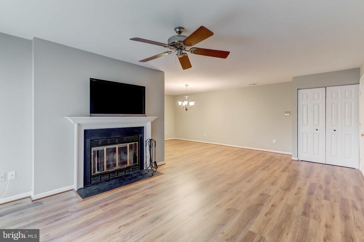 14202 Dove Creek Way Unit 201, Sparks, MD 21152 Condo for Rent in