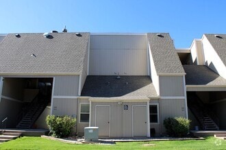 Building Photo - 3400 Stanford Rd