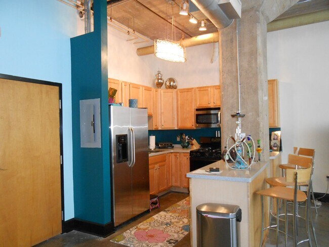 Building Photo - 505 Whitehall Street Southwest, Unit 244