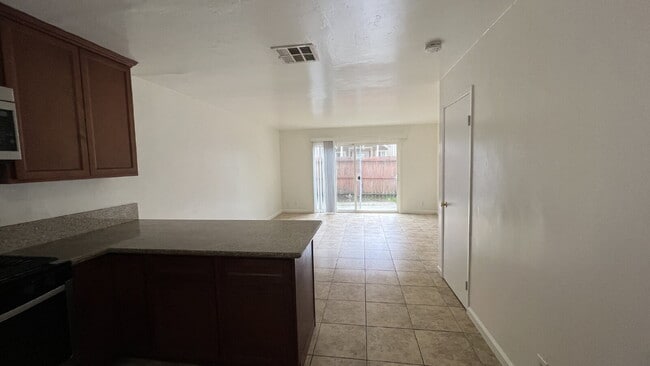 Building Photo - NO RENT DUE FOR DECEMBER - Updated interior - must see!  Parking On Site - Laundry On Site