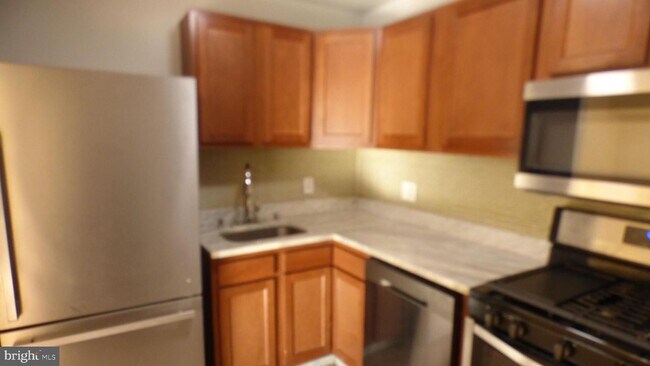 Building Photo - 3138 Brinkley Rd