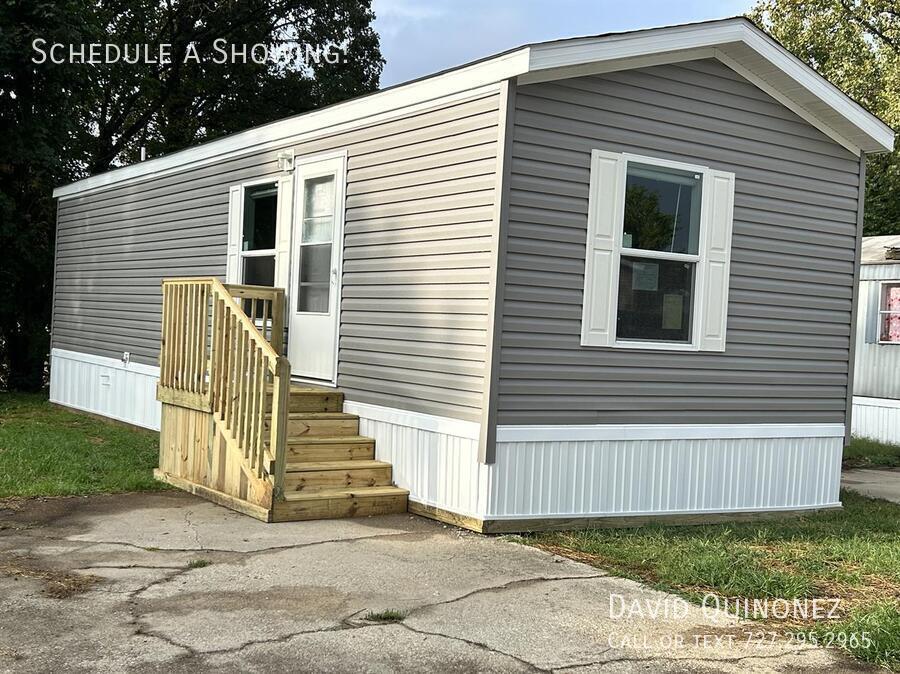 Primary Photo - 4614 E Old Trail Rd