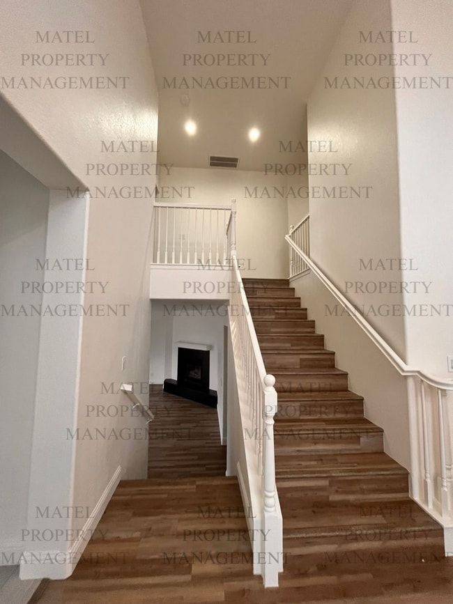 Foto del edificio - No Deposit