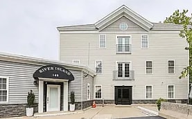 Building Photo - 148 Bernon St