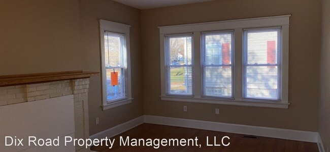 Building Photo - 3 br, 1.5 bath House - 215 Aberdeen Drive,