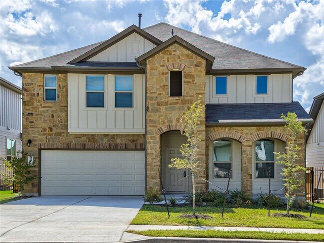 Building Photo - 256 Hauser Dr