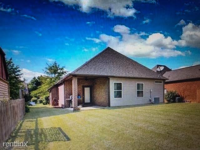 Building Photo - 3 br, 2 bath House - 399 Glen Cross Way
