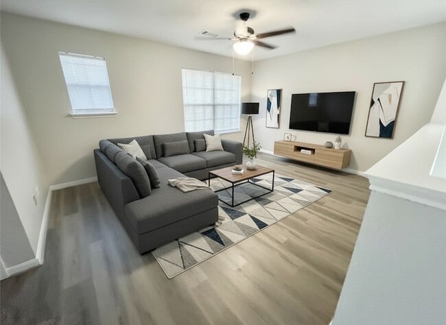 Foto del edificio - 15406 Bay Lodge Ln