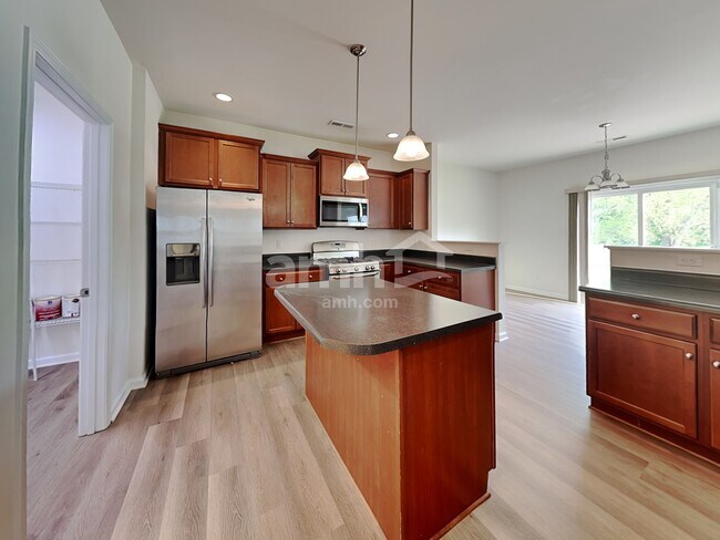 Foto del edificio - 3602 Nelson Creek Ln
